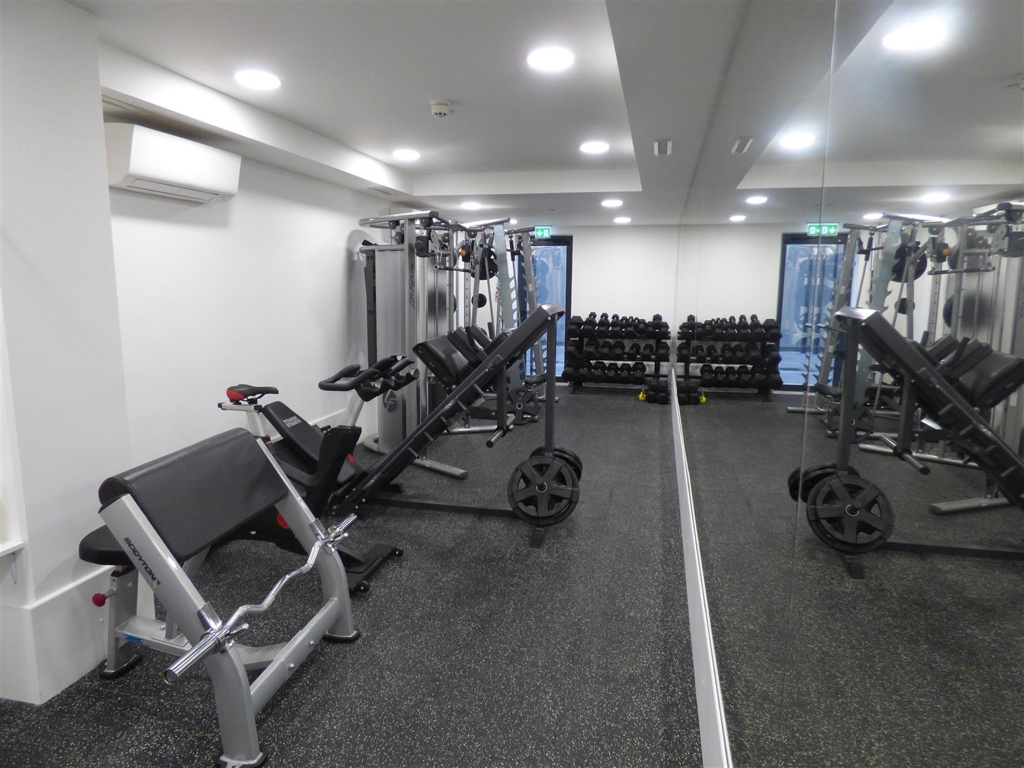 Image of Apartment - 1 Bedrooms - 1 Bathrooms for Rental in Clemence Suites-Gibraltar, Image 14